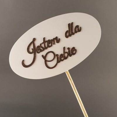 Tabliczka na piku z napisem: Jestem dla Ciebie