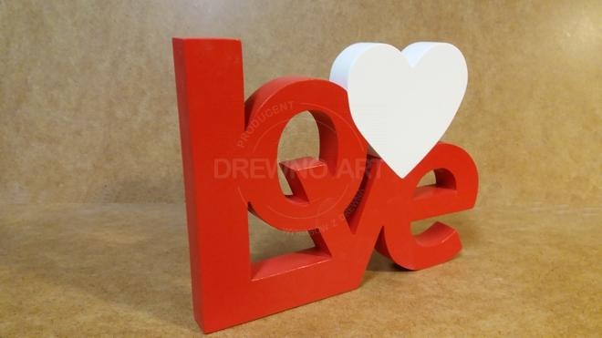 Napis LOVE z drewna biało-czerwony