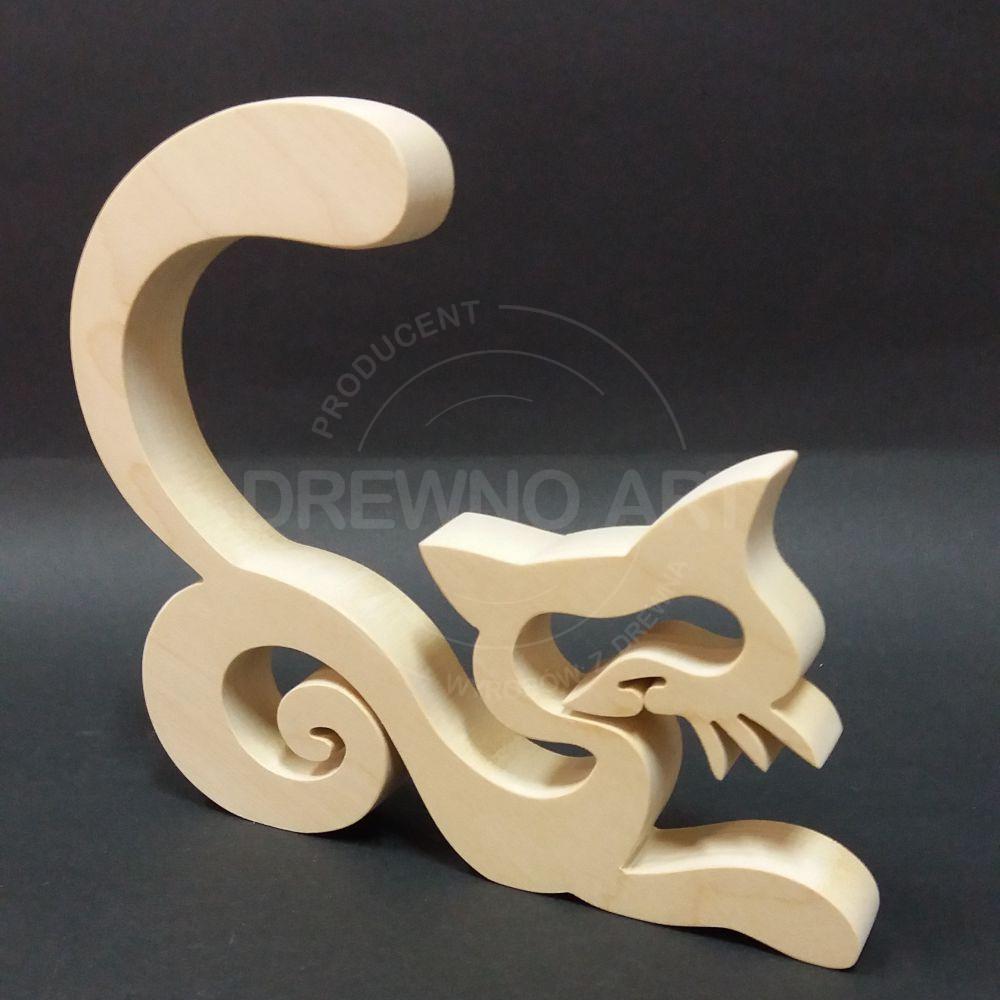 Kot z surowego drewna Kot z surowego drewna