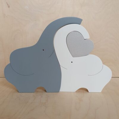 Słonie ze srebrnym sercem